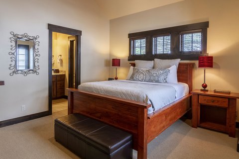 Cottage-Bed.jpg
