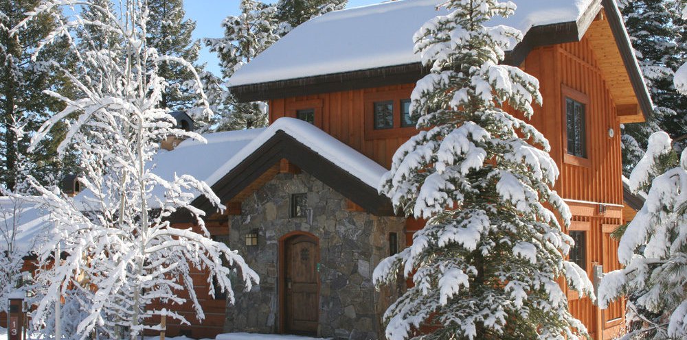 cottage_exterior.jpg